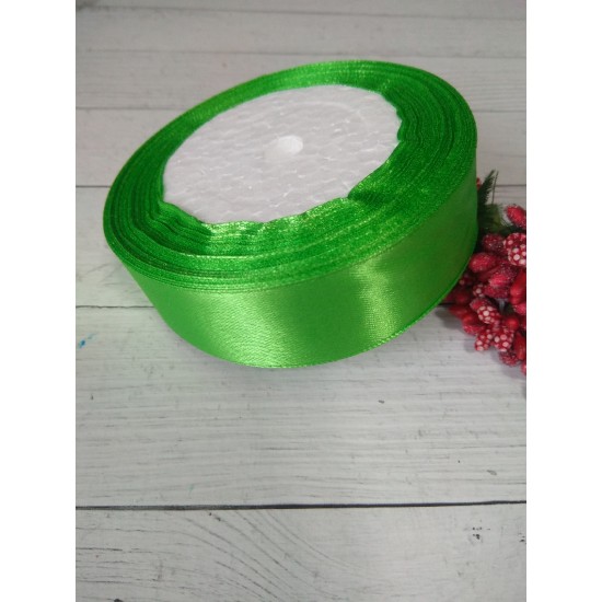 Лента атласная однотонная 2,5 см*25 ярдов, цв. яблочный 52, цена за 5 м